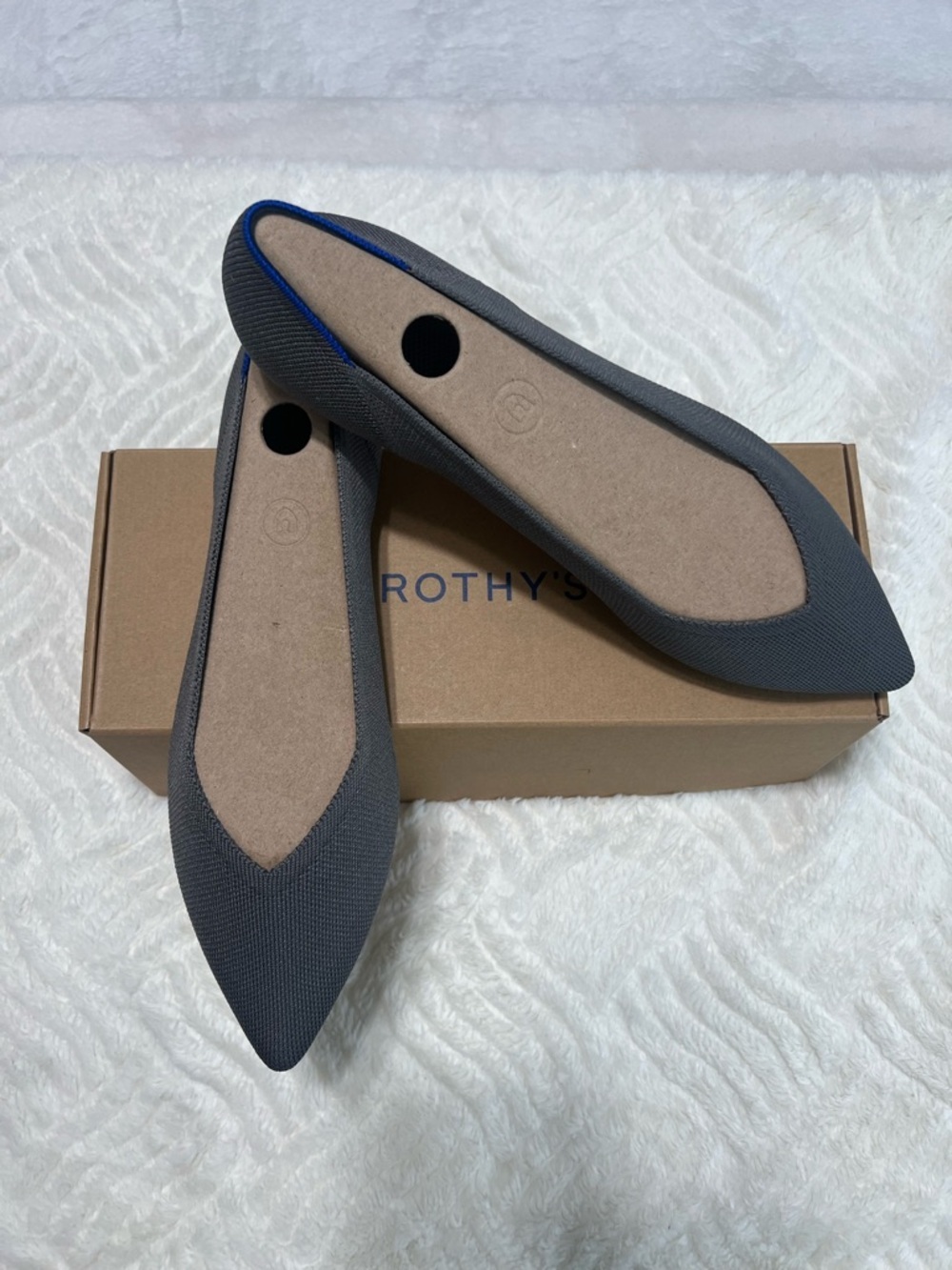 Rothy’s The Point Pebble Grey Flats NIB Size 12 - Picture 4 of 10